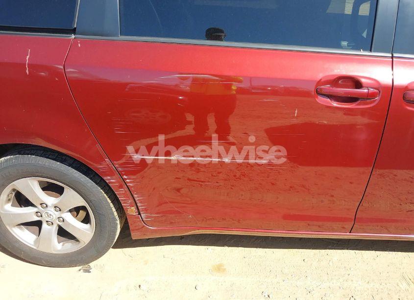 Photo 6 of 2011 Toyota Sienna LE V6 (VIN 5TDKK3DC5BS002349)