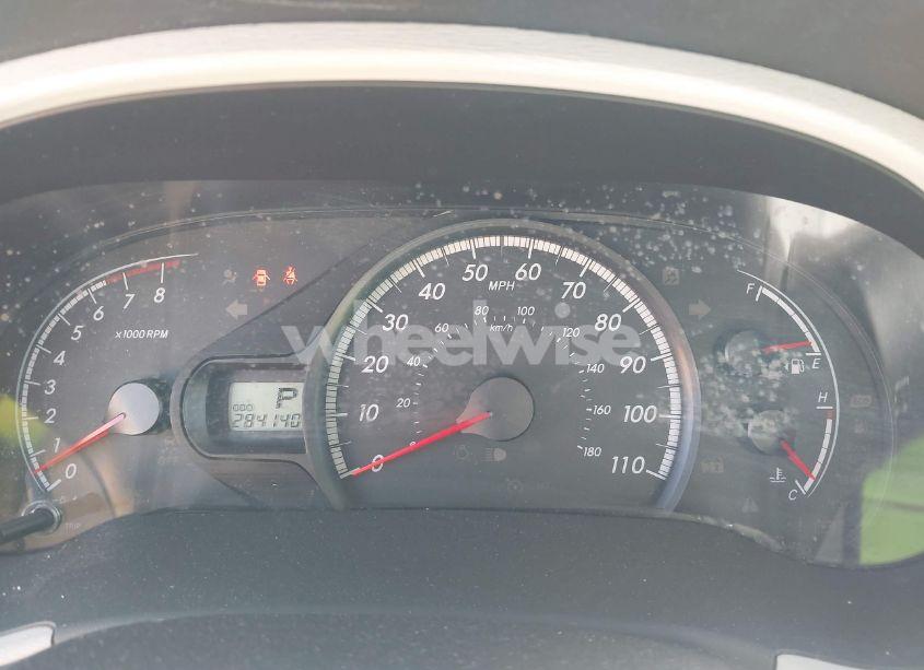 Photo 7 of 2011 Toyota Sienna LE V6 (VIN 5TDKK3DC5BS002349)