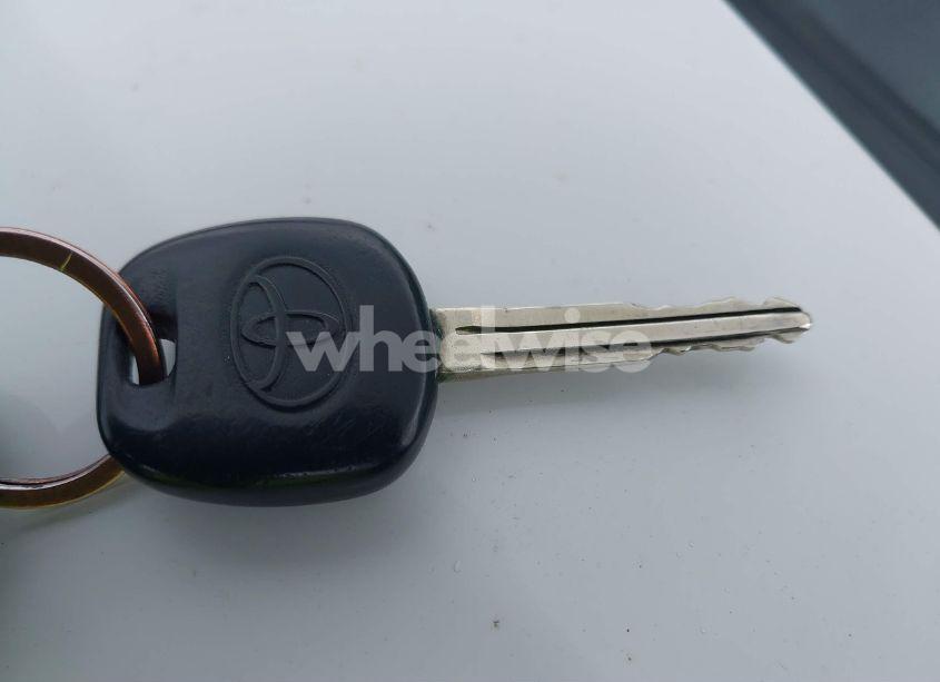 Photo 11 of 2011 Toyota Sienna LE V6 (VIN 5TDKK3DC5BS013058)