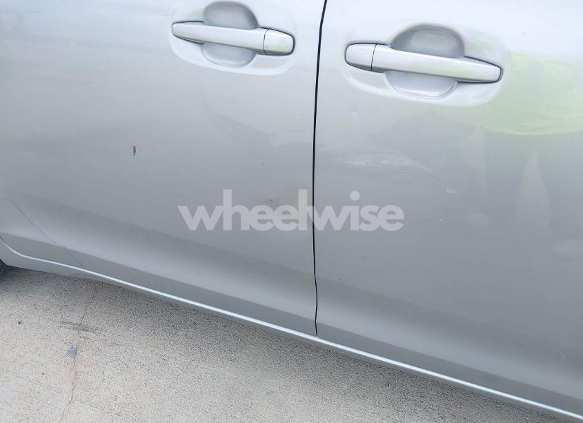 Photo 18 of 2011 Toyota Sienna LE V6 (VIN 5TDKK3DC5BS117646)