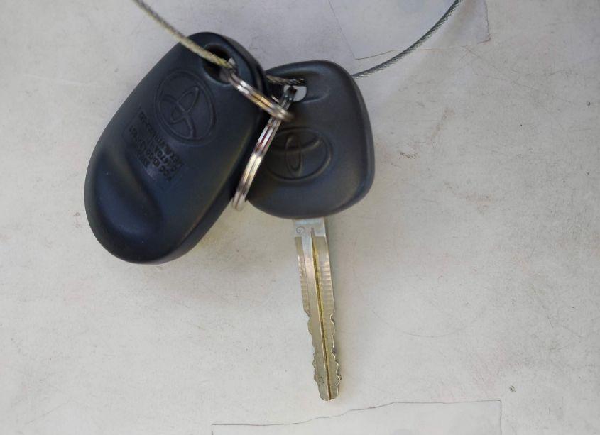 Photo 11 of 2011 Toyota Sienna LE V6 (VIN 5TDKK3DC5BS164966)