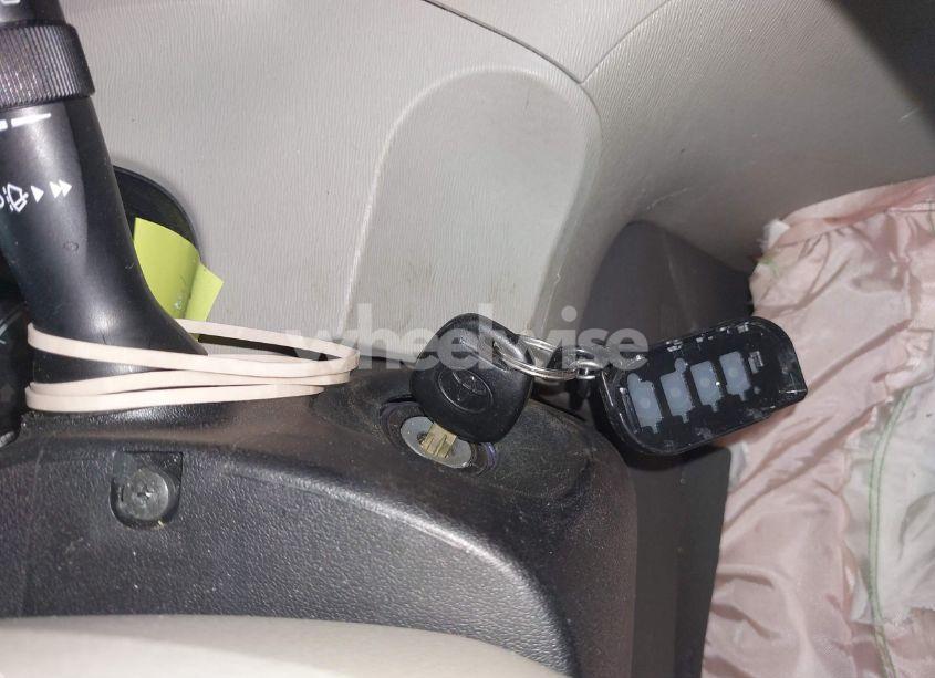 Photo 11 of 2012 Toyota Sienna LE V6 8 PASSENGER (VIN 5TDKK3DC5CS196480)