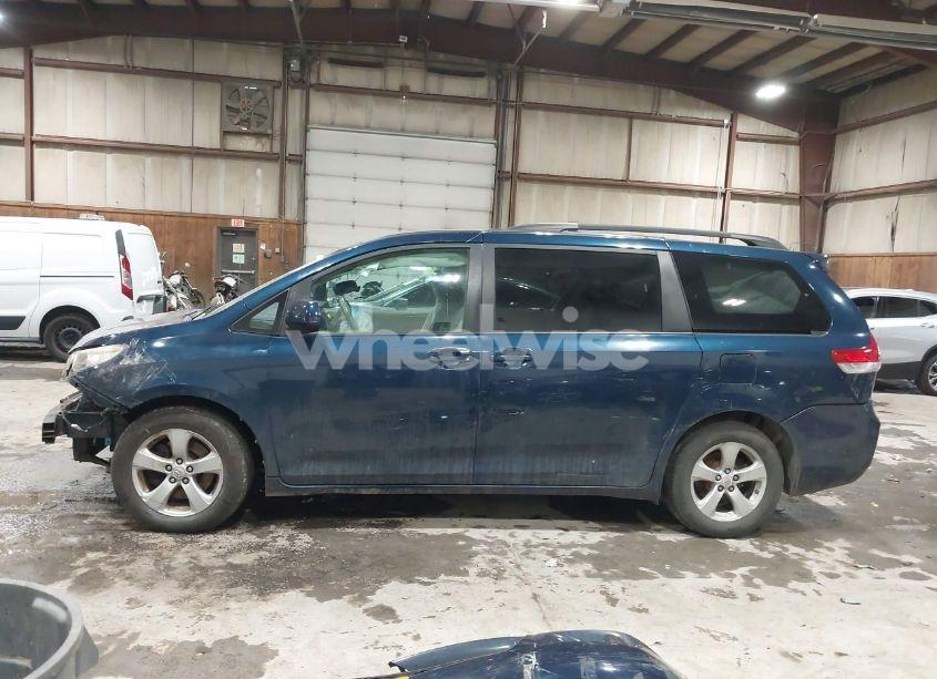 Photo 15 of 2012 Toyota Sienna LE V6 8 PASSENGER (VIN 5TDKK3DC5CS196480)