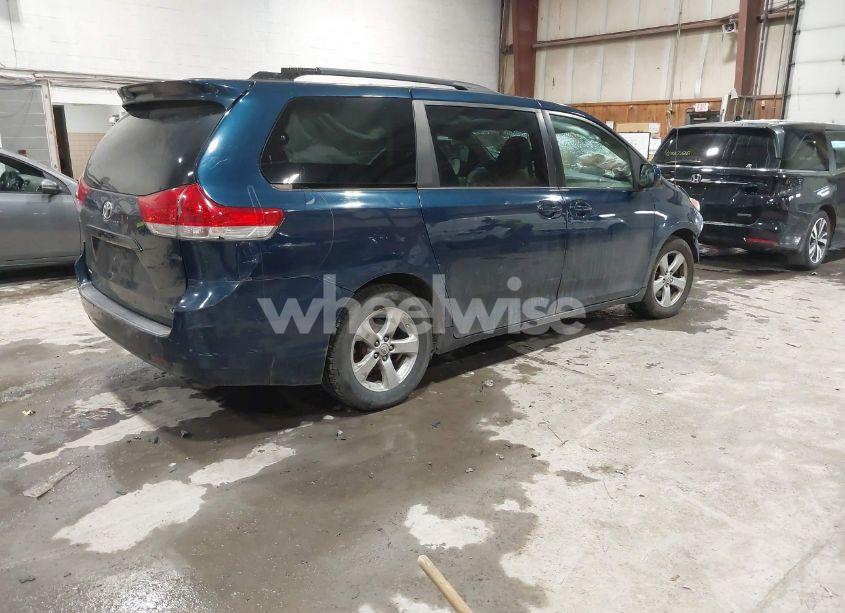 Photo 4 of 2012 Toyota Sienna LE V6 8 PASSENGER (VIN 5TDKK3DC5CS196480)