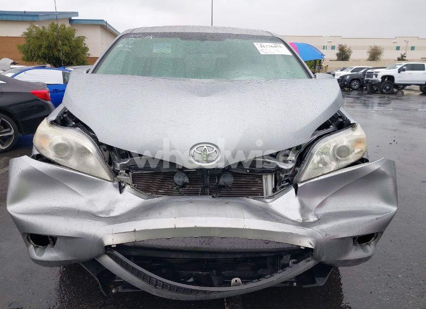 Photo 13 of 2012 Toyota Sienna LE V6 8 PASSENGER (VIN 5TDKK3DC5CS202133)