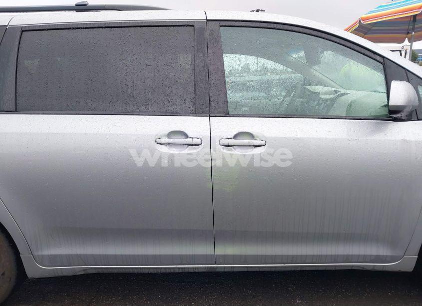 Photo 14 of 2012 Toyota Sienna LE V6 8 PASSENGER (VIN 5TDKK3DC5CS202133)