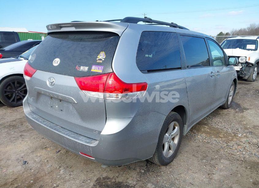Photo 4 of 2012 Toyota Sienna LE V6 8 PASSENGER (VIN 5TDKK3DC5CS203668)