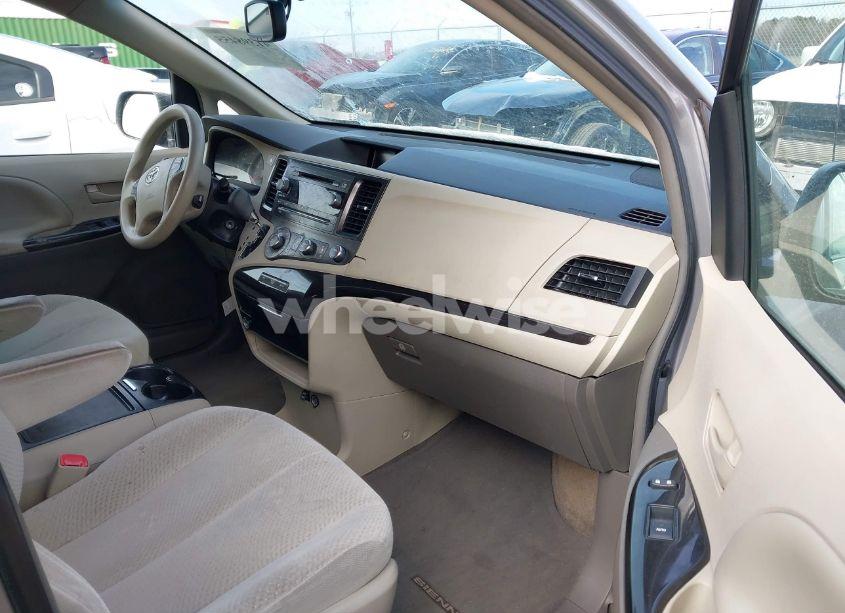 Photo 5 of 2012 Toyota Sienna LE V6 8 PASSENGER (VIN 5TDKK3DC5CS203668)