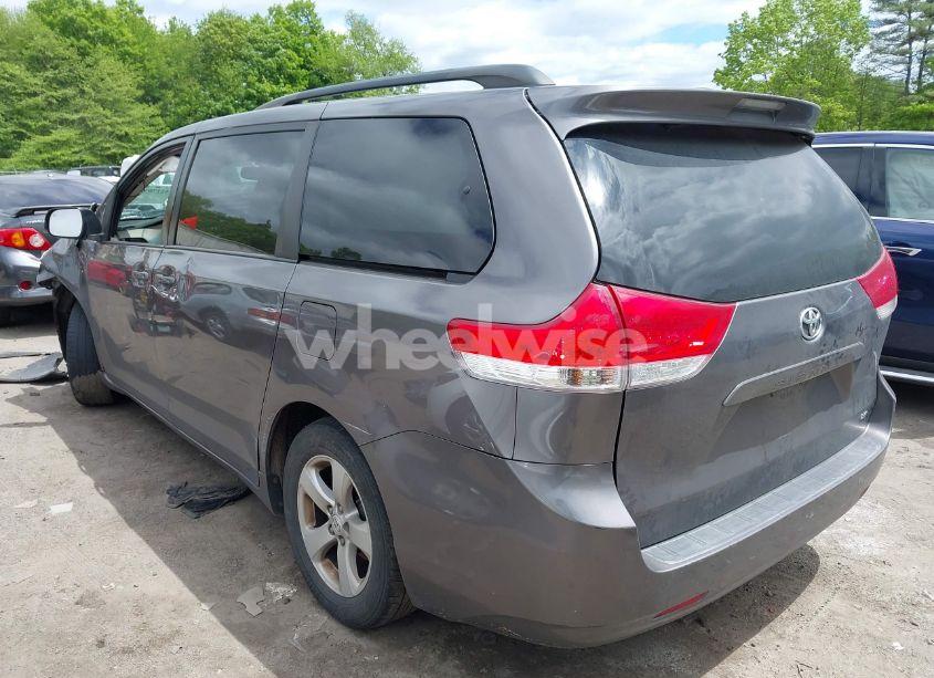 Photo 3 of 2012 Toyota Sienna LE V6 8 PASSENGER (VIN 5TDKK3DC5CS265314)
