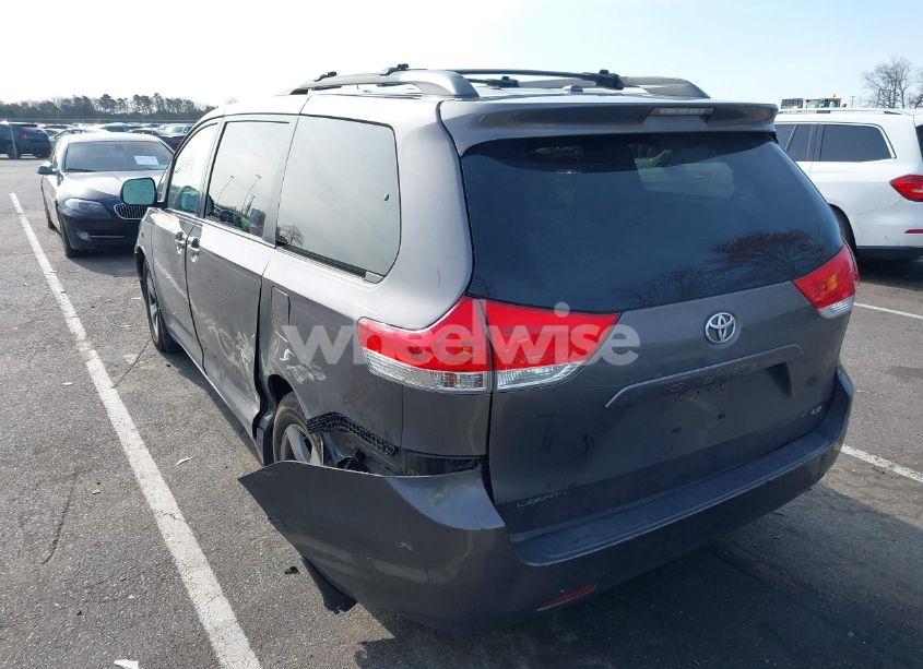 Photo 3 of 2012 Toyota Sienna LE V6 8 PASSENGER (VIN 5TDKK3DC5CS279651)