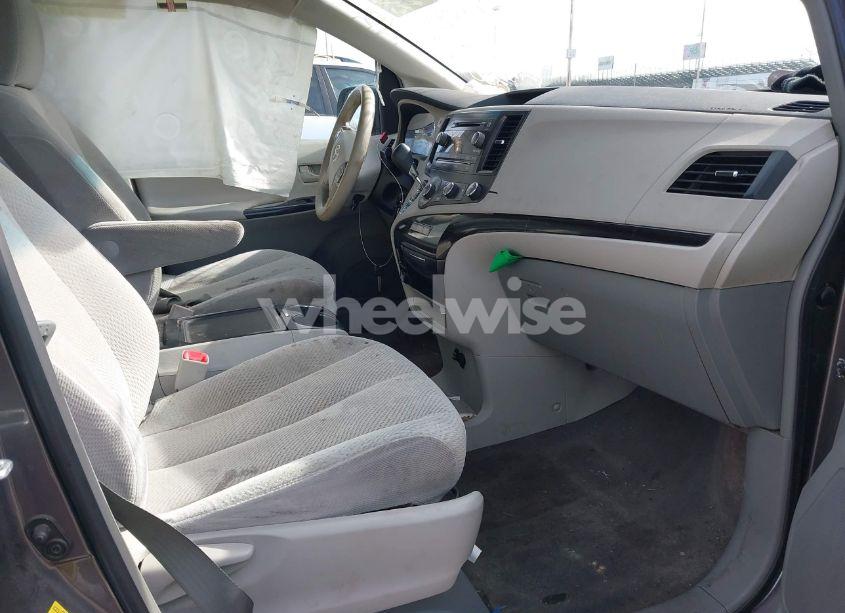 Photo 5 of 2012 Toyota Sienna LE V6 8 PASSENGER (VIN 5TDKK3DC5CS279651)