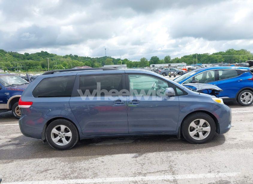Photo 13 of 2013 Toyota Sienna LE V6 8 PASSENGER (VIN 5TDKK3DC5DS378455)