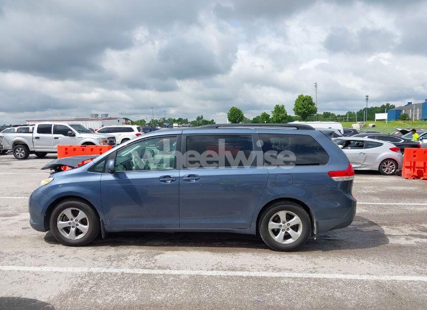 Photo 14 of 2013 Toyota Sienna LE V6 8 PASSENGER (VIN 5TDKK3DC5DS378455)