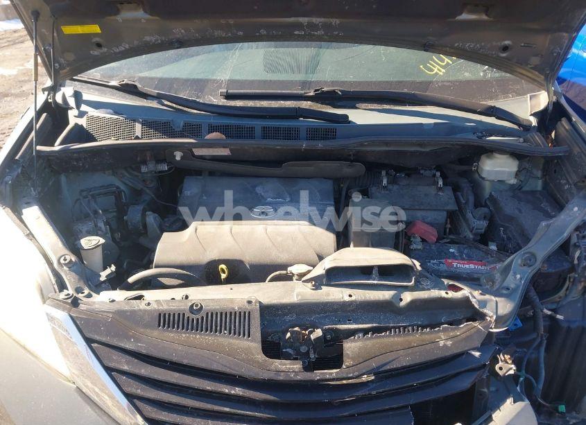 Photo 10 of 2013 Toyota Sienna LE V6 8 PASSENGER (VIN 5TDKK3DC5DS402589)