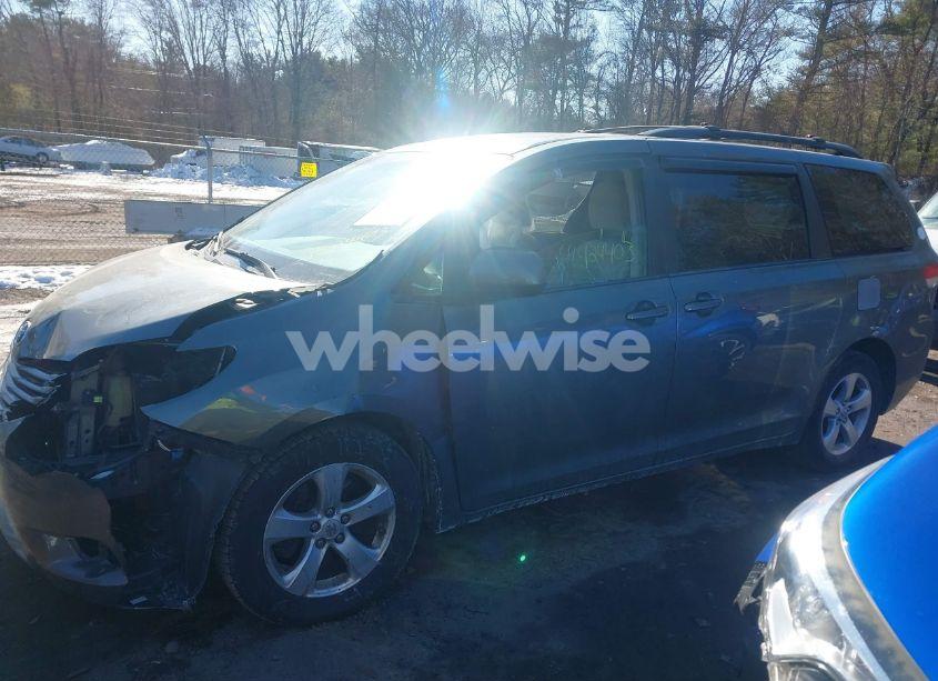 Photo 14 of 2013 Toyota Sienna LE V6 8 PASSENGER (VIN 5TDKK3DC5DS402589)