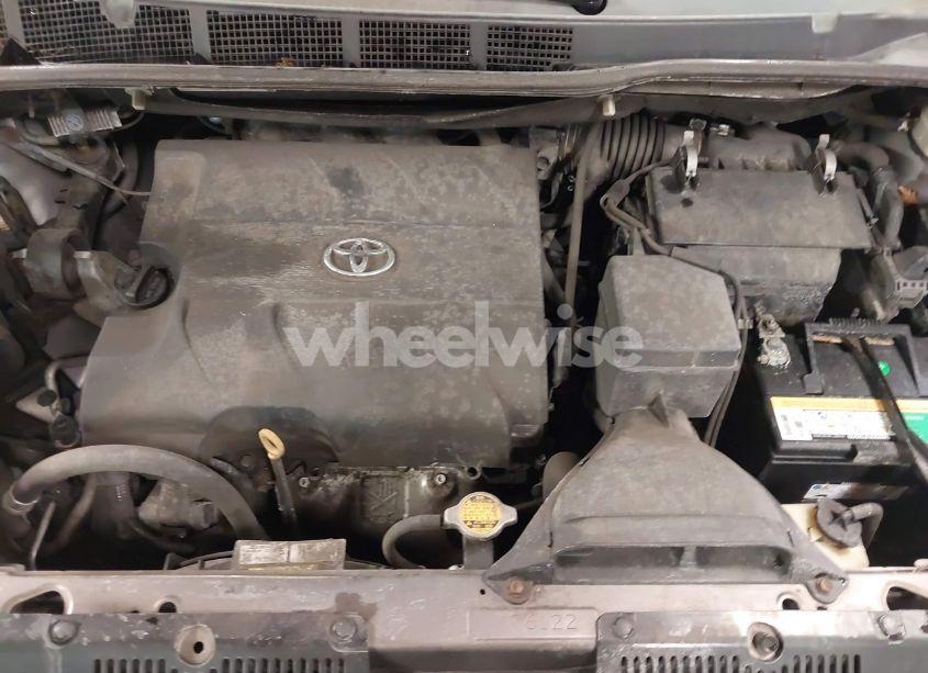 Photo 10 of 2014 Toyota Sienna LE V6 8 PASSENGER (VIN 5TDKK3DC5ES480677)