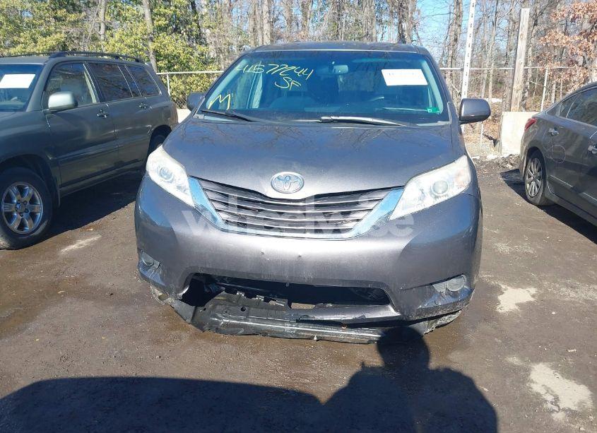 Photo 6 of 2015 Toyota Sienna LE 8 PASSENGER (VIN 5TDKK3DC5FS538983)