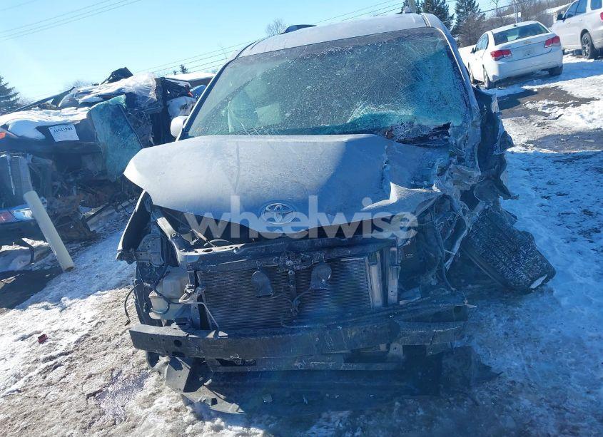 Photo 13 of 2015 Toyota Sienna LE 8 PASSENGER (VIN 5TDKK3DC5FS564953)