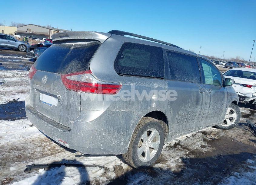 Photo 4 of 2015 Toyota Sienna LE 8 PASSENGER (VIN 5TDKK3DC5FS564953)