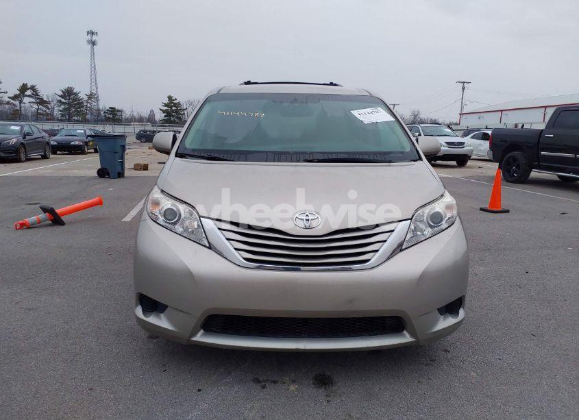 Photo 12 of 2015 Toyota Sienna LE 8 PASSENGER (VIN 5TDKK3DC5FS566511)