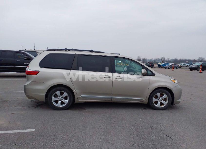 Photo 13 of 2015 Toyota Sienna LE 8 PASSENGER (VIN 5TDKK3DC5FS566511)