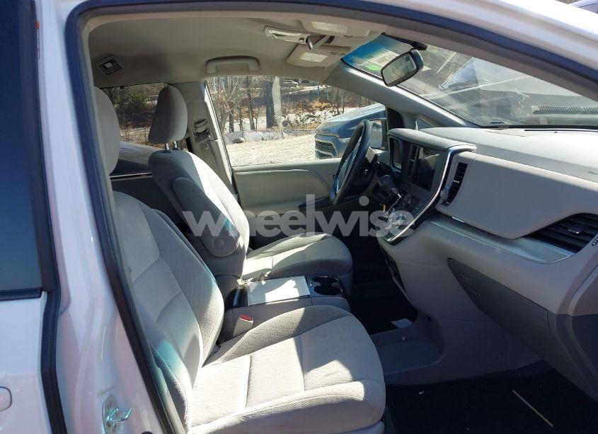 Photo 5 of 2015 Toyota Sienna LE 8 PASSENGER (VIN 5TDKK3DC5FS573166)
