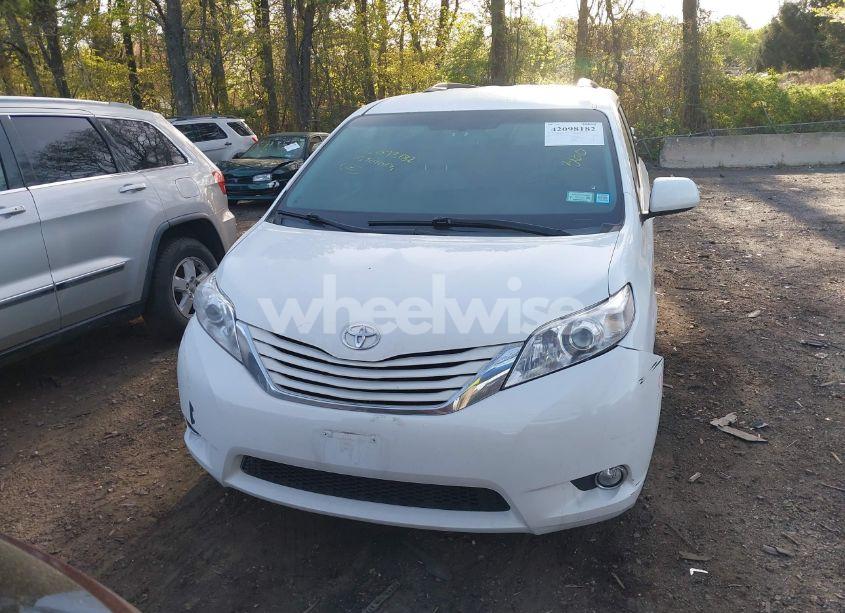 Photo 12 of 2015 Toyota Sienna LE 8 PASSENGER (VIN 5TDKK3DC5FS577945)