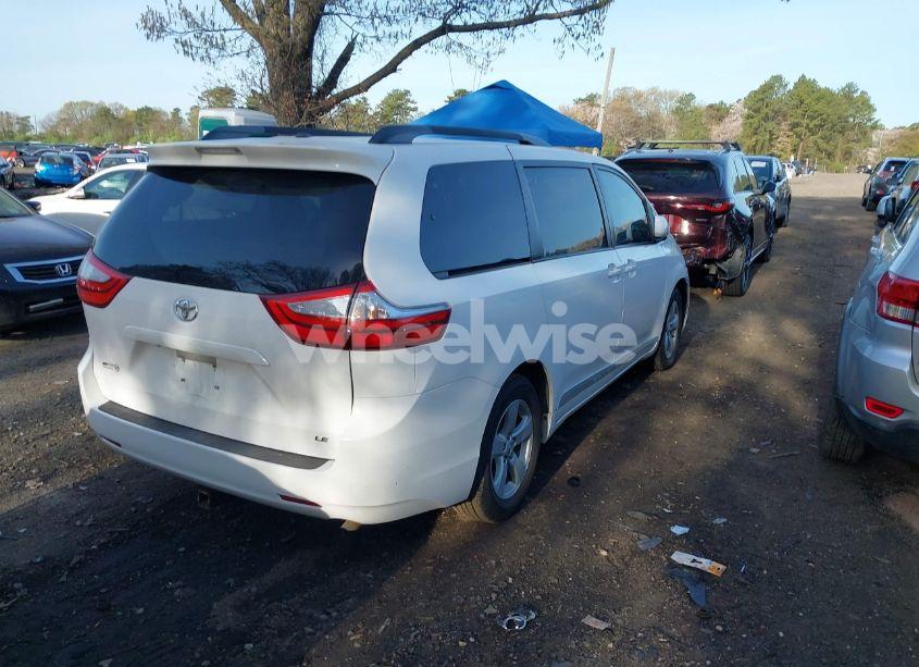 Photo 4 of 2015 Toyota Sienna LE 8 PASSENGER (VIN 5TDKK3DC5FS577945)