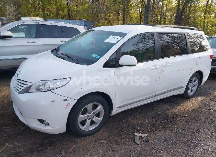 Photo 6 of 2015 Toyota Sienna LE 8 PASSENGER (VIN 5TDKK3DC5FS577945)