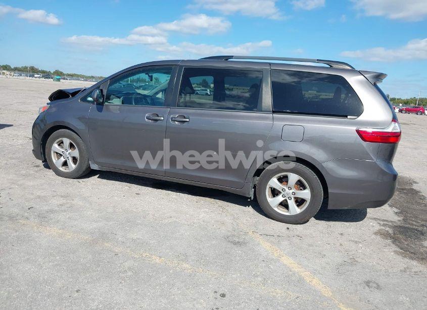 Photo 3 of 2016 Toyota Sienna LE 8 PASSENGER (VIN 5TDKK3DC5GS737517)