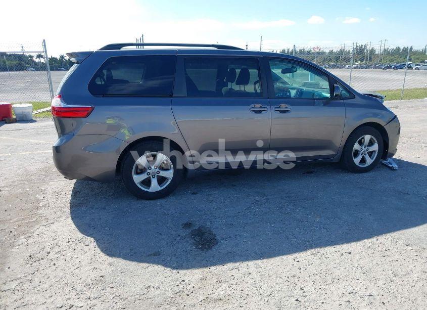 Photo 4 of 2016 Toyota Sienna LE 8 PASSENGER (VIN 5TDKK3DC5GS737517)