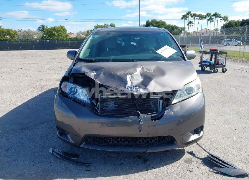Photo 6 of 2016 Toyota Sienna LE 8 PASSENGER (VIN 5TDKK3DC5GS737517)