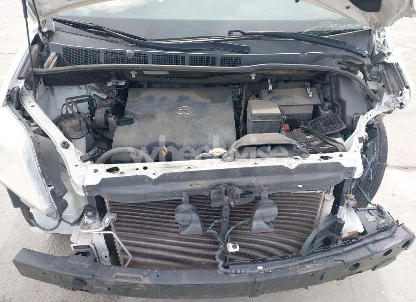 Photo 10 of 2016 Toyota Sienna LE 8 PASSENGER (VIN 5TDKK3DC5GS755130)