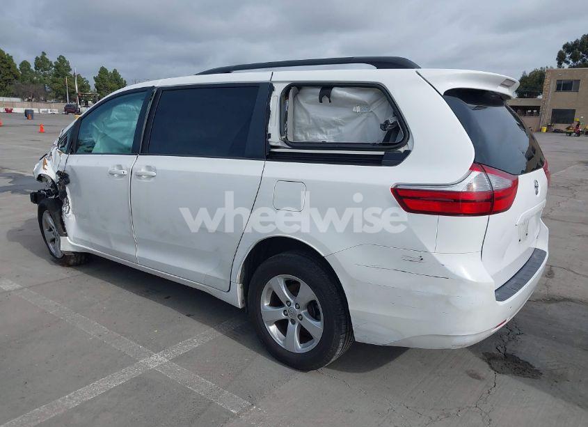 Photo 3 of 2016 Toyota Sienna LE 8 PASSENGER (VIN 5TDKK3DC5GS755130)