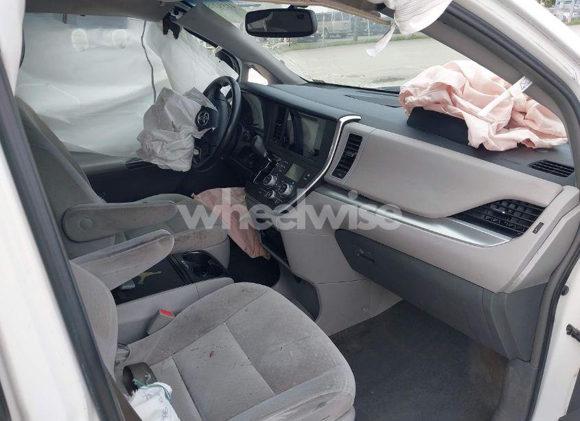 Photo 5 of 2016 Toyota Sienna LE 8 PASSENGER (VIN 5TDKK3DC5GS755130)