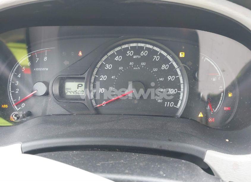 Photo 7 of 2011 Toyota Sienna LE V6 (VIN 5TDKK3DC6BS014347)