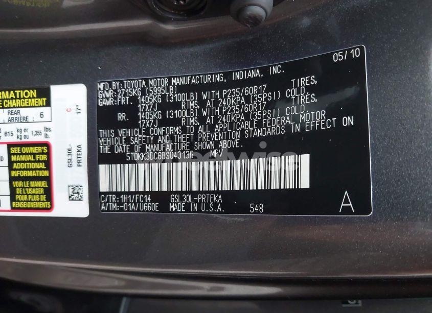 Photo 9 of 2011 Toyota Sienna LE V6 (VIN 5TDKK3DC6BS043136)