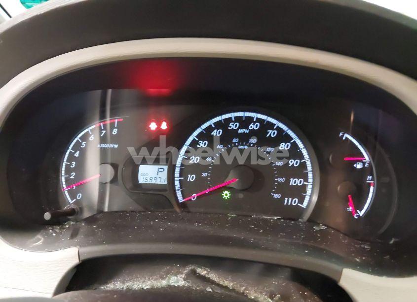 Photo 7 of 2011 Toyota Sienna LE V6 (VIN 5TDKK3DC6BS130325)