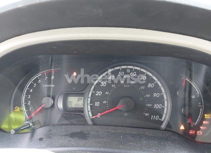 Photo 7 of 2011 Toyota Sienna LE V6 (VIN 5TDKK3DC6BS139753)