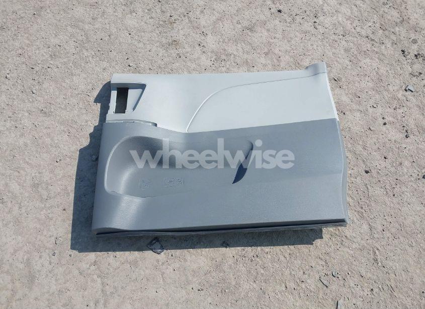 Photo 12 of 2011 Toyota Sienna LE V6 (VIN 5TDKK3DC6BS156052)