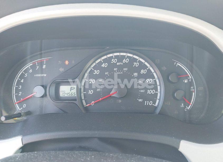 Photo 7 of 2011 Toyota Sienna LE V6 (VIN 5TDKK3DC6BS156052)