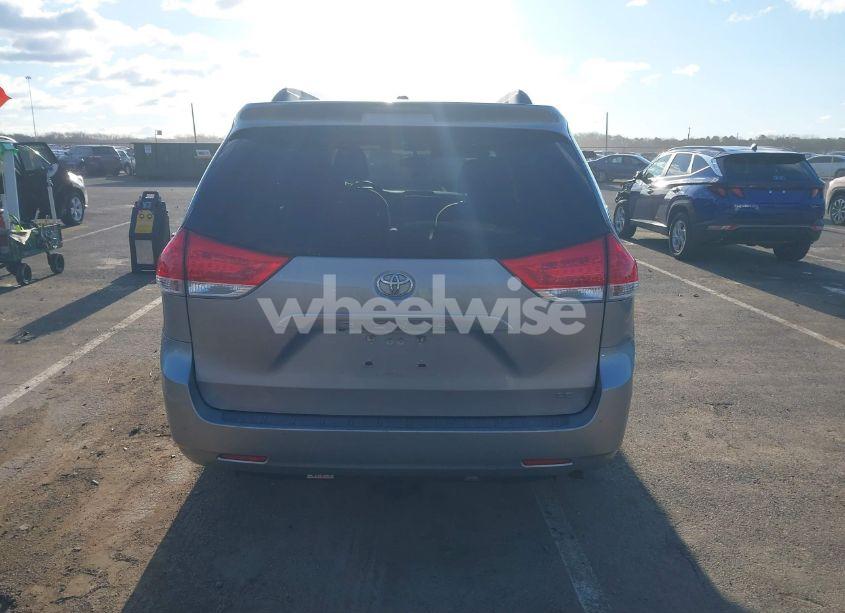 Photo 16 of 2012 Toyota Sienna LE V6 8 PASSENGER (VIN 5TDKK3DC6CS260963)