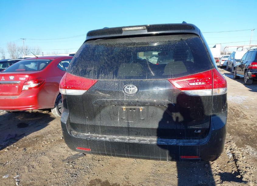 Photo 16 of 2013 Toyota Sienna LE V6 8 PASSENGER (VIN 5TDKK3DC6DS305241)