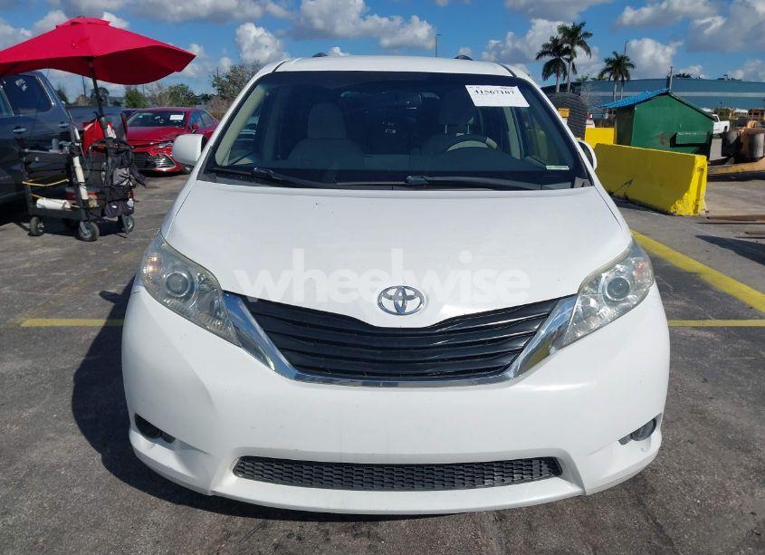 Photo 6 of 2013 Toyota Sienna LE V6 8 PASSENGER (VIN 5TDKK3DC6DS307992)