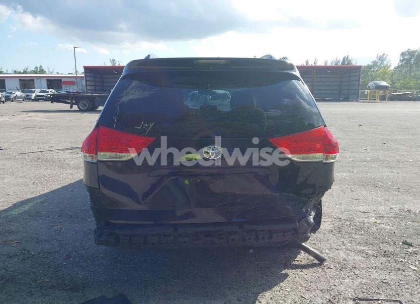 Photo 16 of 2013 Toyota Sienna LE V6 8 PASSENGER (VIN 5TDKK3DC6DS317941)