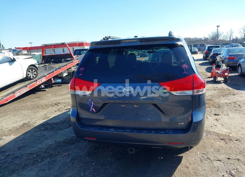 Photo 17 of 2013 Toyota Sienna LE V6 8 PASSENGER (VIN 5TDKK3DC6DS366444)