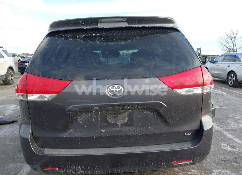 Photo 16 of 2013 Toyota Sienna LE V6 8 PASSENGER (VIN 5TDKK3DC6DS386502)