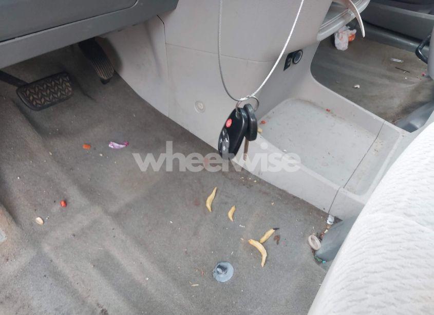 Photo 11 of 2014 Toyota Sienna LE V6 8 PASSENGER (VIN 5TDKK3DC6ES424568)