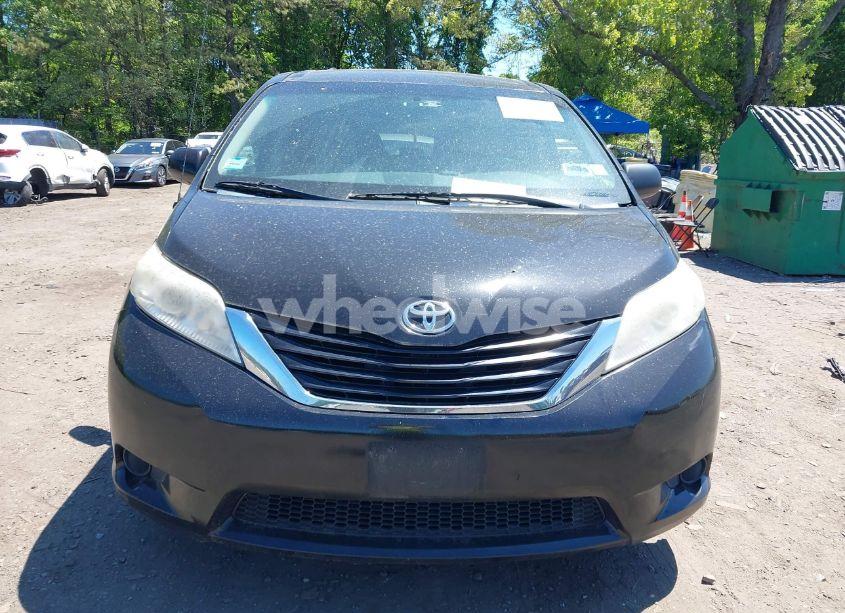 Photo 12 of 2014 Toyota Sienna LE V6 8 PASSENGER (VIN 5TDKK3DC6ES453200)