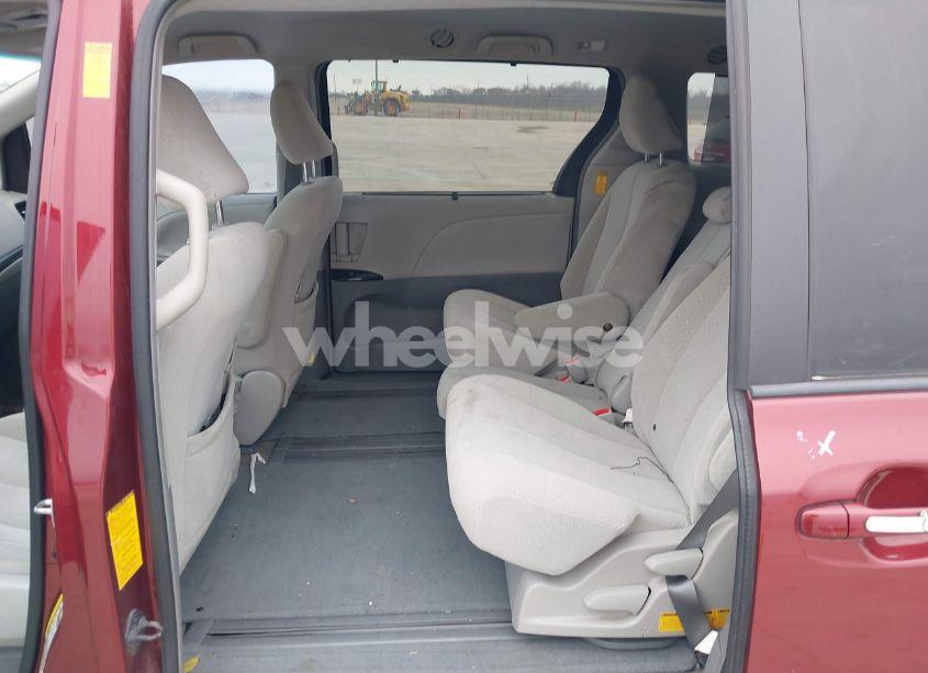 Photo 8 of 2014 Toyota Sienna LE V6 8 PASSENGER (VIN 5TDKK3DC6ES487962)